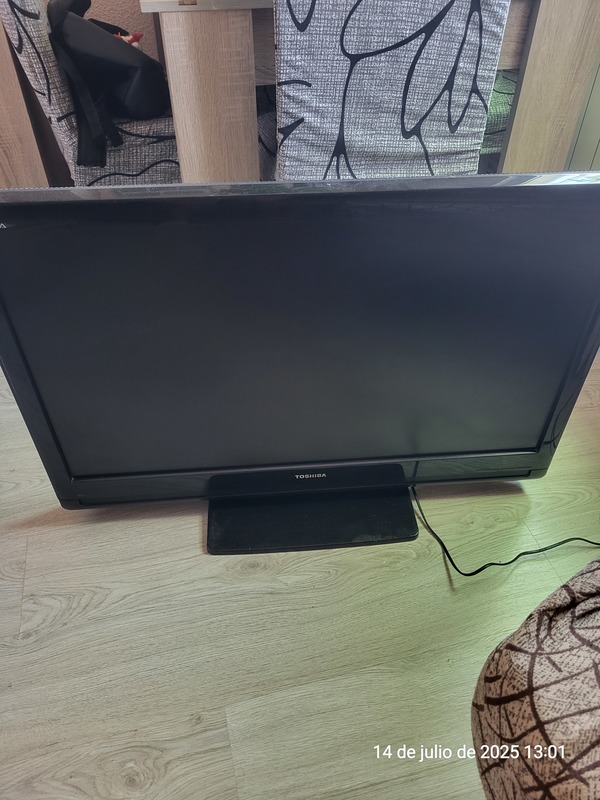 Regalo TV de 36 pulgadas + TDT nuevo. 