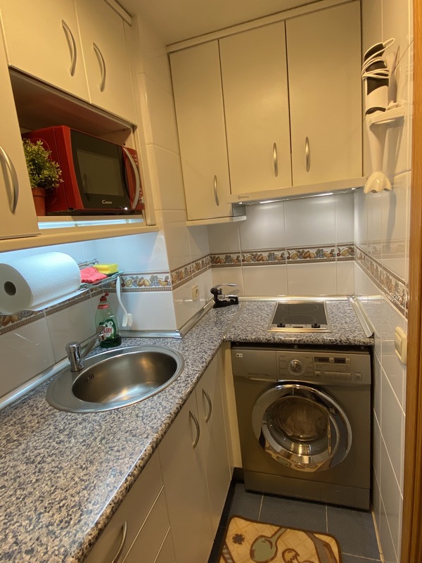 LAVADORA-SECADORA LG BUEN ESTADO