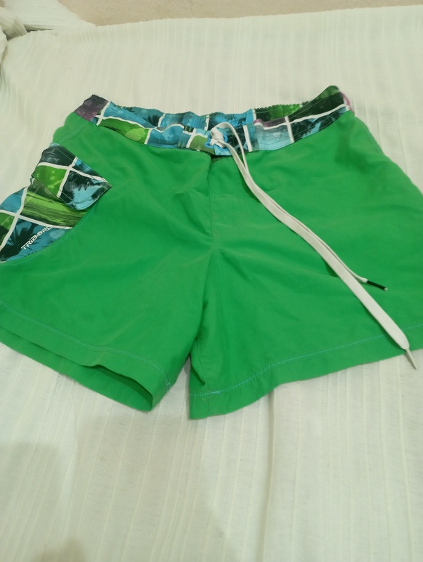 Traje de Baño corto verde