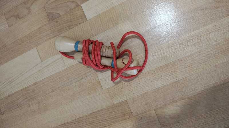 Comba con mangos de madera