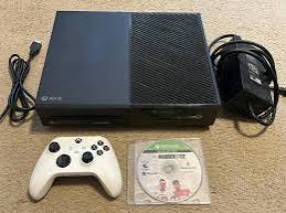 Consola Xbox One con juegos