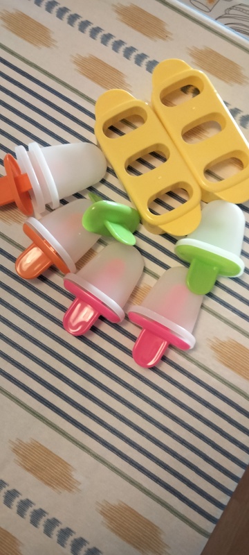 juego de plástico para hacer helados caseros y mas, en este calor