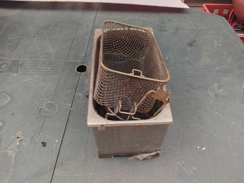 FREIDORA DE 3 LITROS 