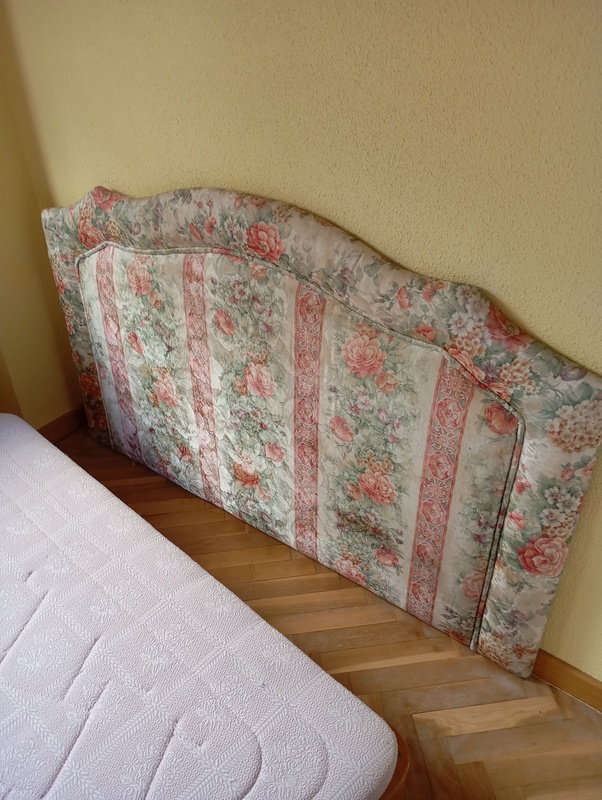 Regalo canapé y cabecero.