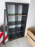 Regalo estantería modelo Kallax de Ikea, color negro, medidas 77 x 147 cms