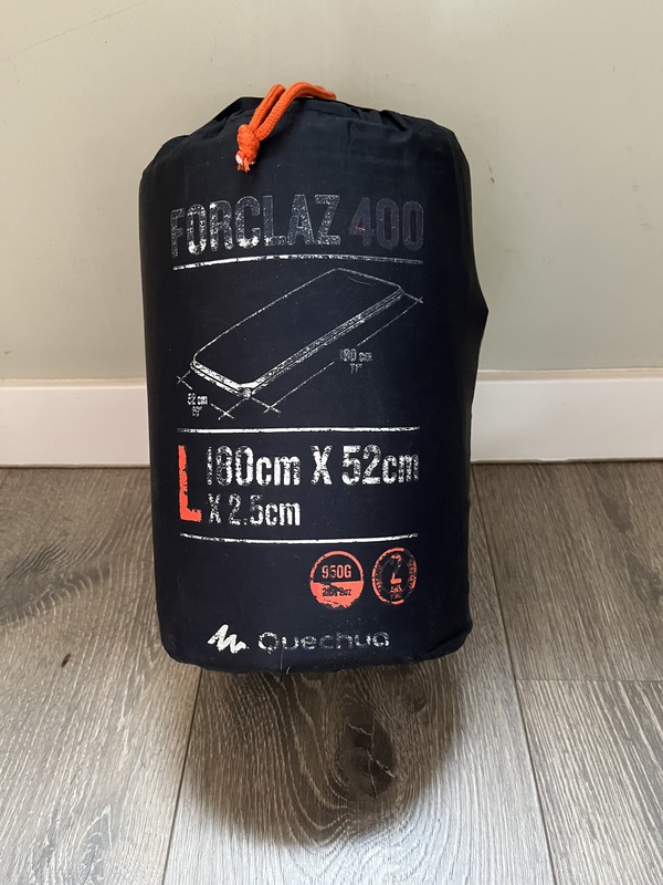 Colchoneta inflable Forclaz 400 Decathlon 180x52cm