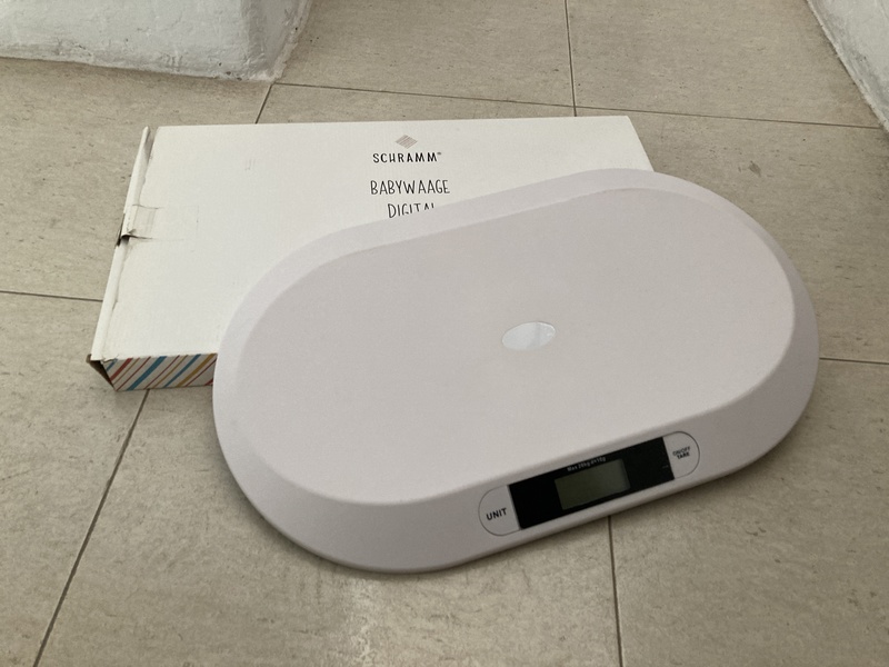 báscula para pesar bebés