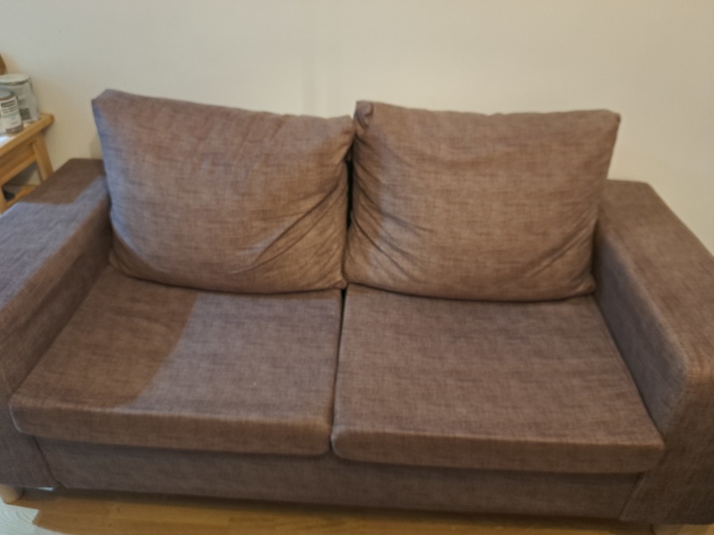 Urge regalar sofá 2 plazas