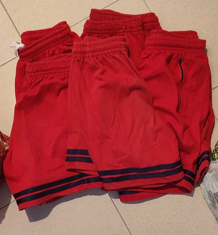 Uniformes colegio Joyfe - lote 4