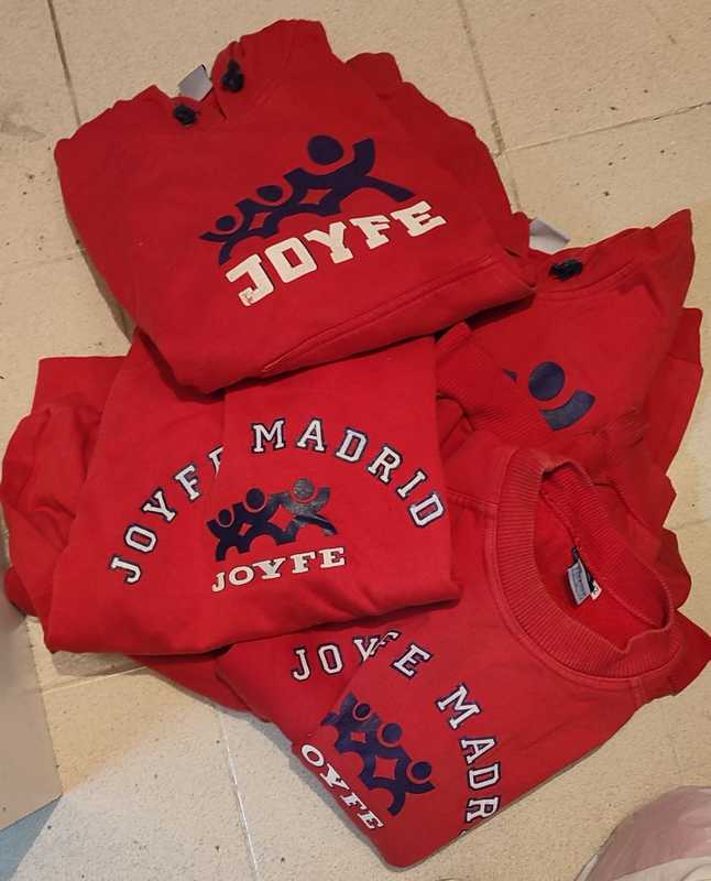 Uniformes colegio Joyfe - lote 5