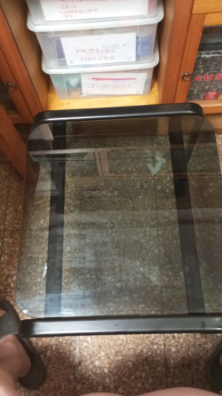 Regalo mesa de cristal y metal 