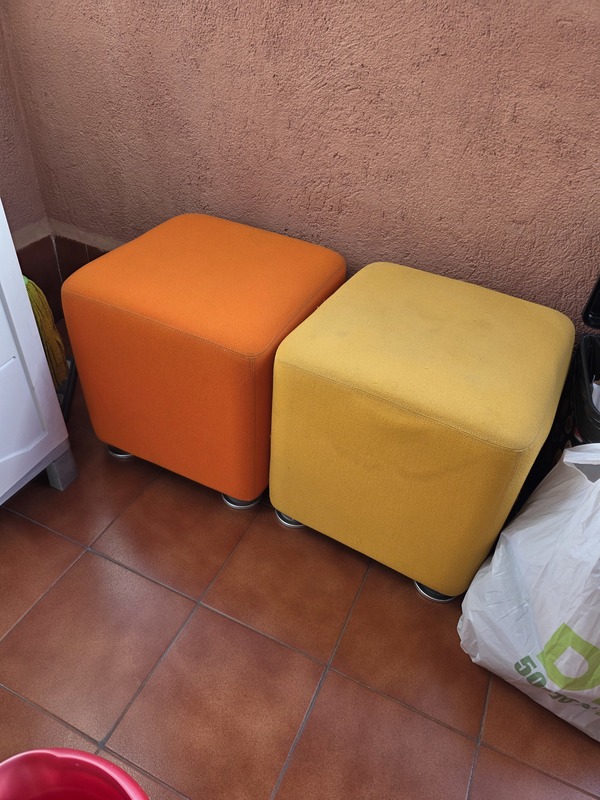 Regalo 2 puffs usados 