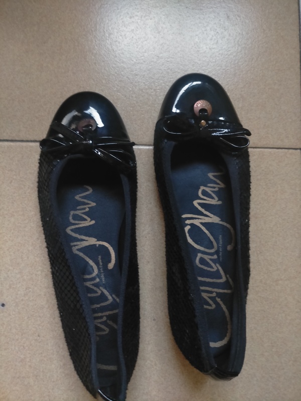 Zapatos tipo bailarina chica talla 38