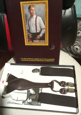 Suspensores marrones nuevos