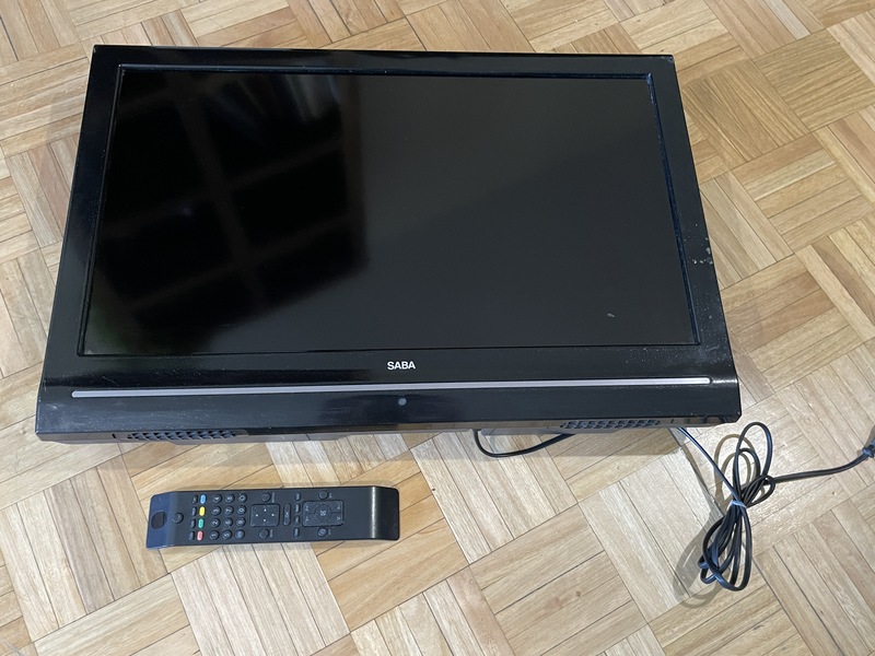 Televisor de pared SABA (necesita TDT)