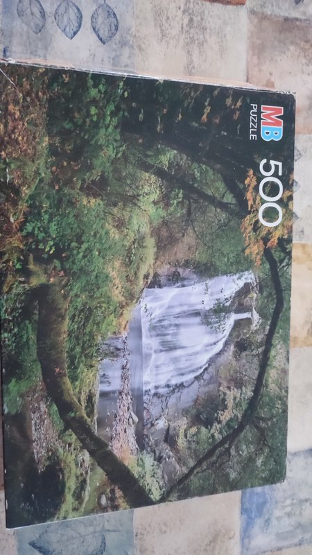 Puzzle cascada. 500 piezas