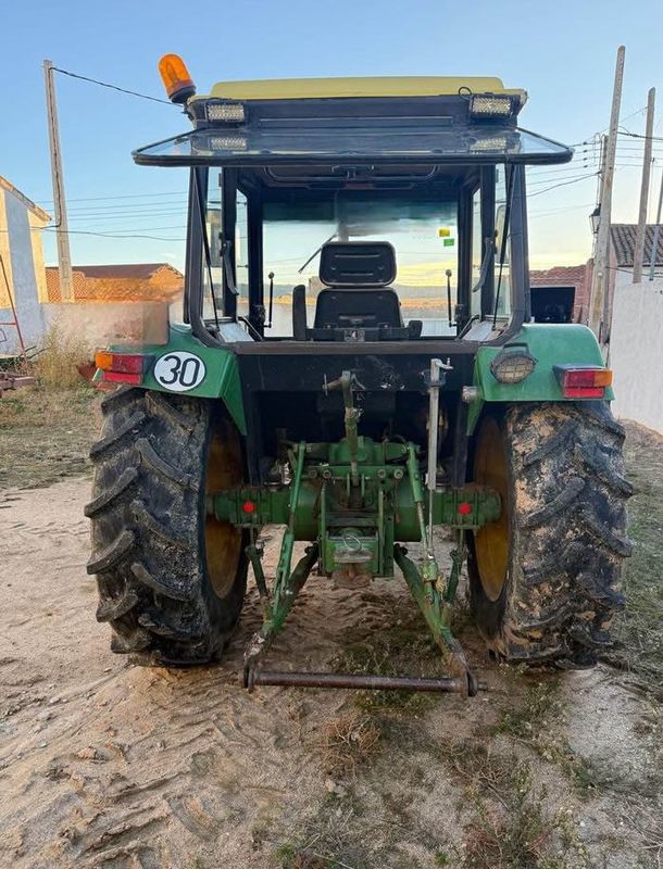  actividad Tractor John Deere 2650 Horas:5724 