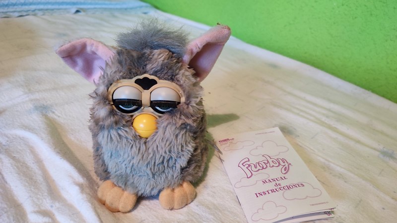 Furby (no funciona)