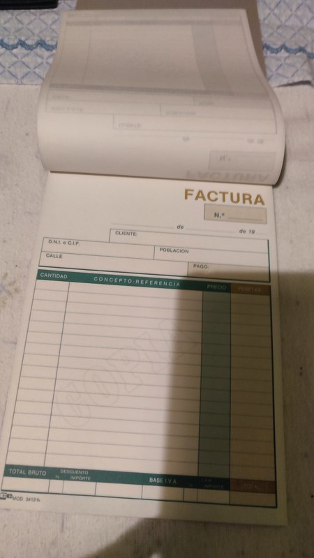 Cuaderno para hacer facturas 