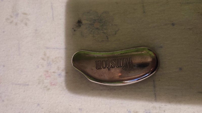 Funda de mechero con el logotipo de Winston 