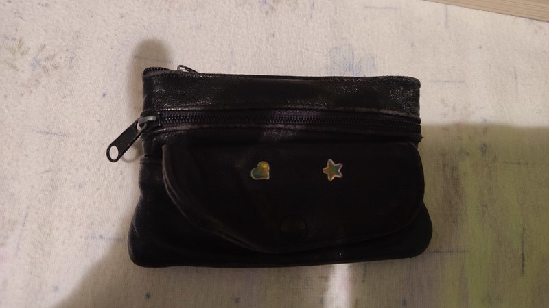 Monedero negro varias cremalleras 