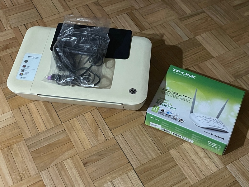 Impresora HP y extensor de wifi TP Link 300 Mbps