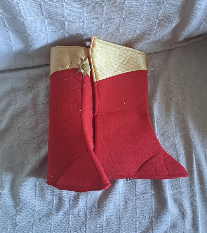 Dos cubrezapatos para disfrazarse en Navidad