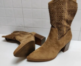 Botas de antelina