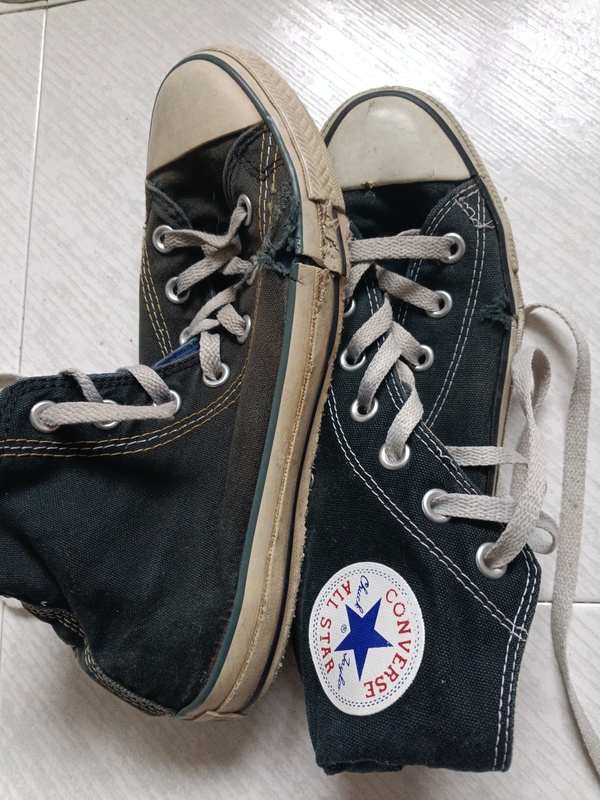 Dono zapatillas azules Converse 38 y 39