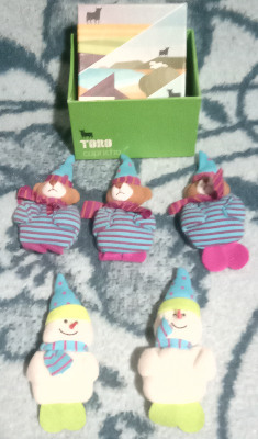 Lote de muñecos pequeños