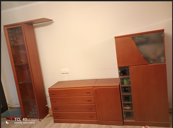 MOBLE MENJADOR I TAULA TOT EN BON ESTAT