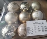 Bolas de Navidad Doradas Pepco