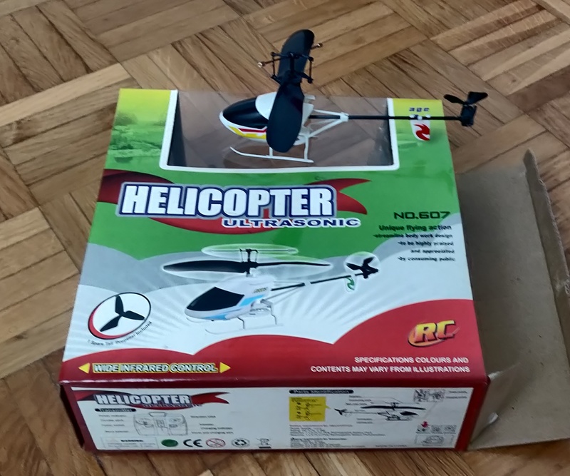 Helicóptero a control