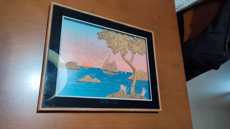 Cuadro hecho con corcho