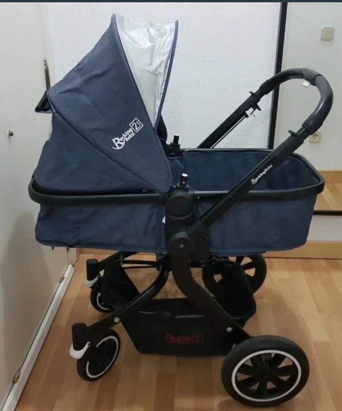 Coche bebé, asiento y capazo. Rocking baby 2