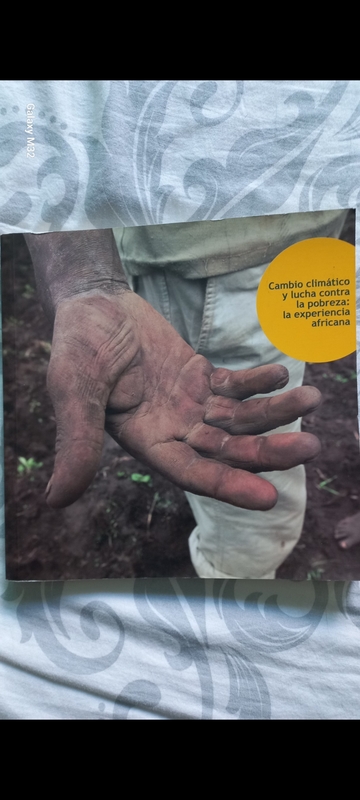 Libro cambio climático y lucha contra la pobreza