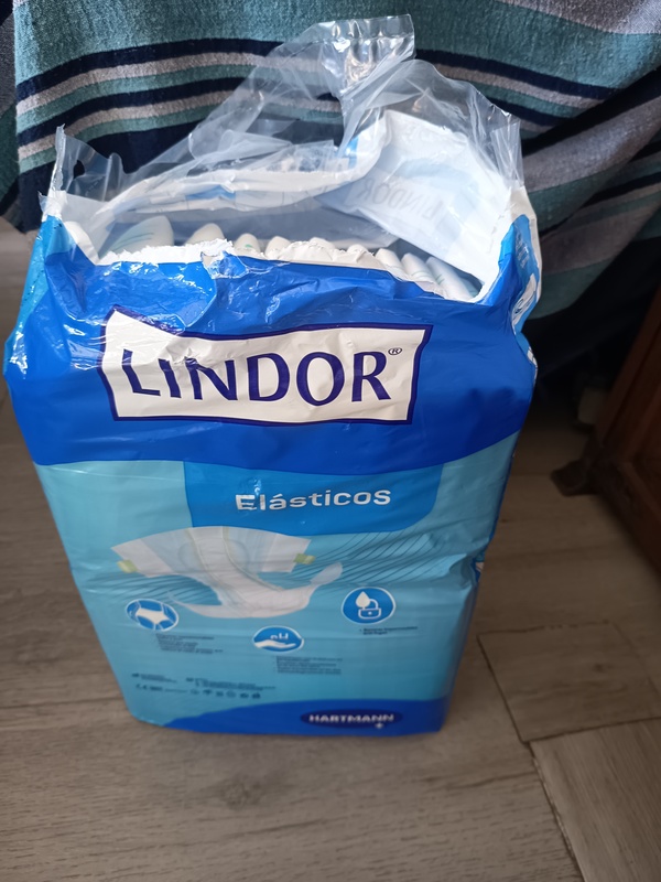 Vendo pañales lindor elásticos talla media