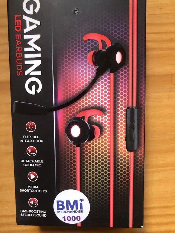 Auriculares gaming nuevos (metro Pacífico; líneas uno y seis)