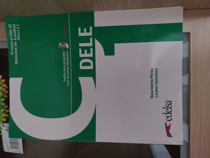 Regalo libro preparación DELE C1