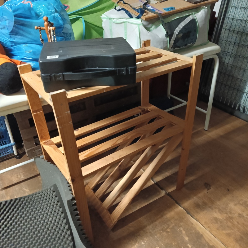 Regalo estantería de madera