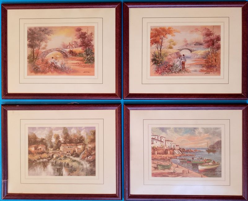 Cuatro cuadros enmarcados