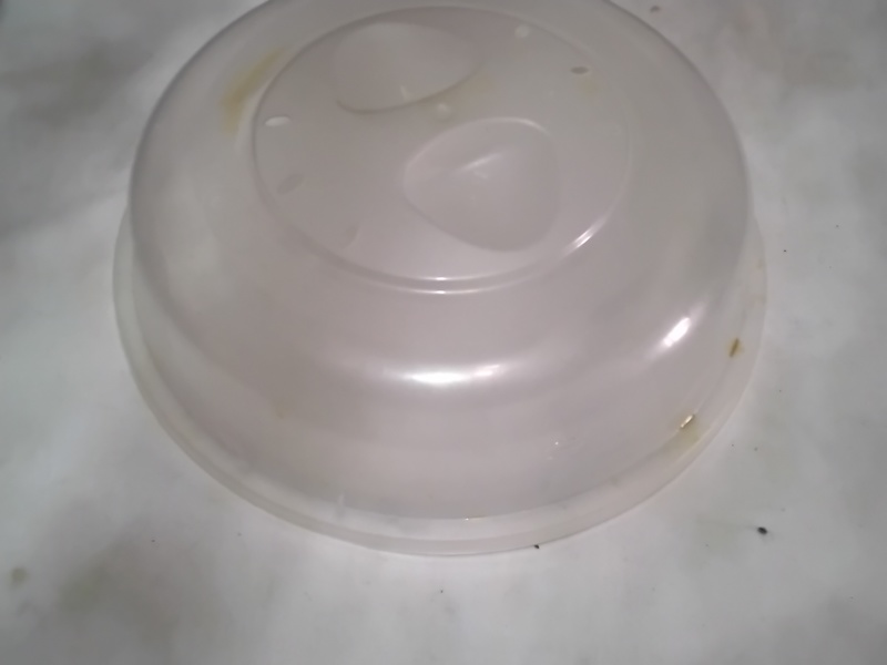 TAPA DE MICRO ONDAS DE 28CM