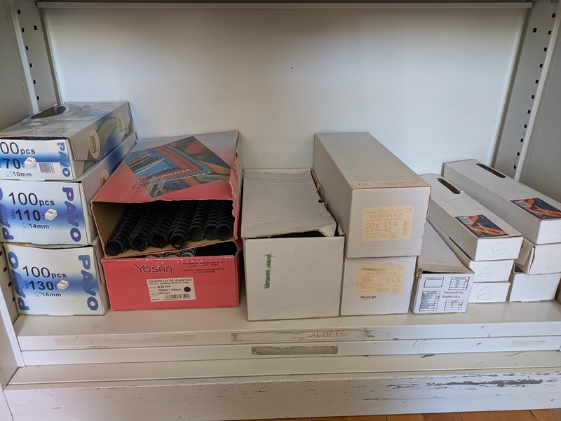 Canutillos para encuadernación...