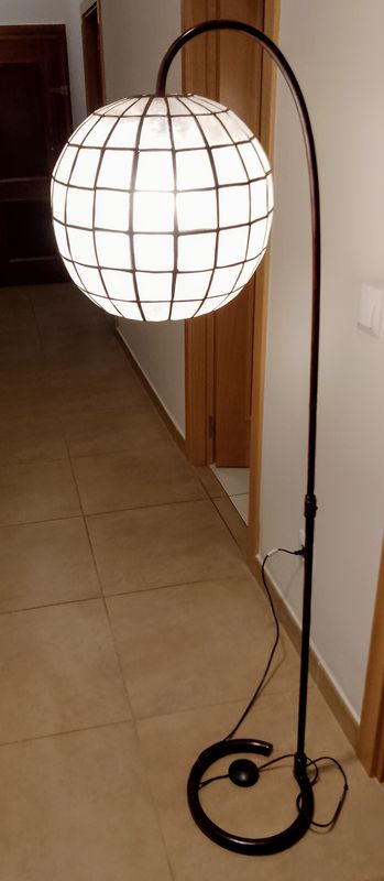 Lámpara de pie