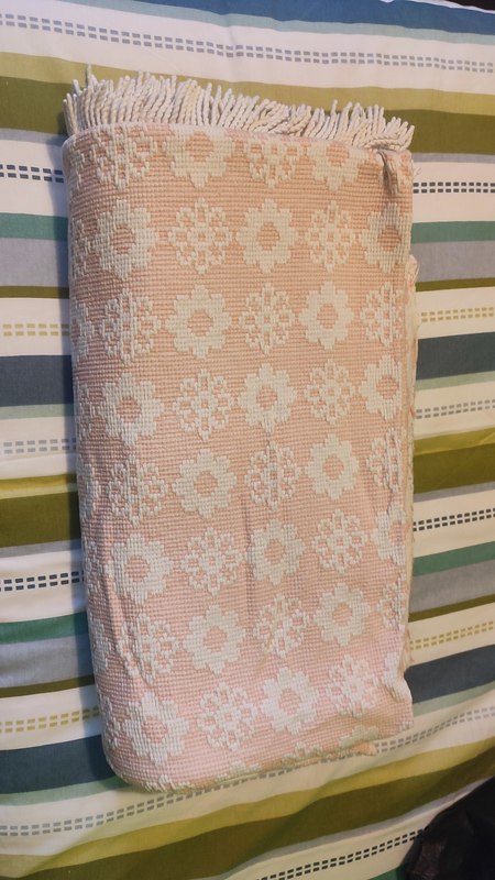 Colcha rosa para cama de 1,35