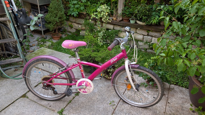 Bicicleta niña 7 años aprox 