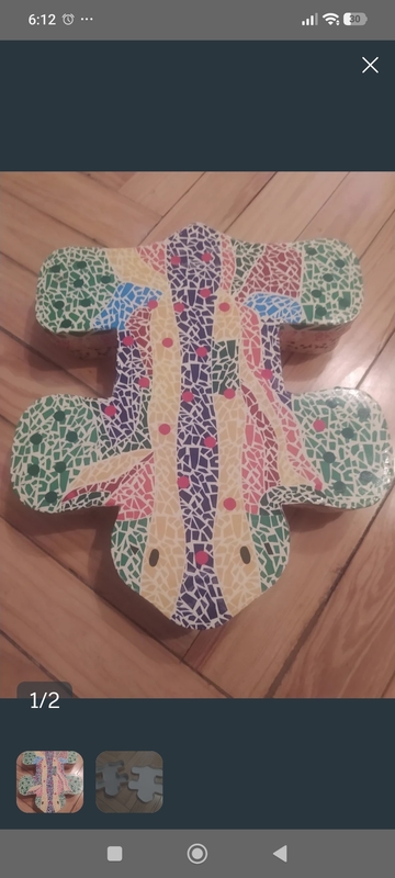 Caja de cartón en forma de tortuga 