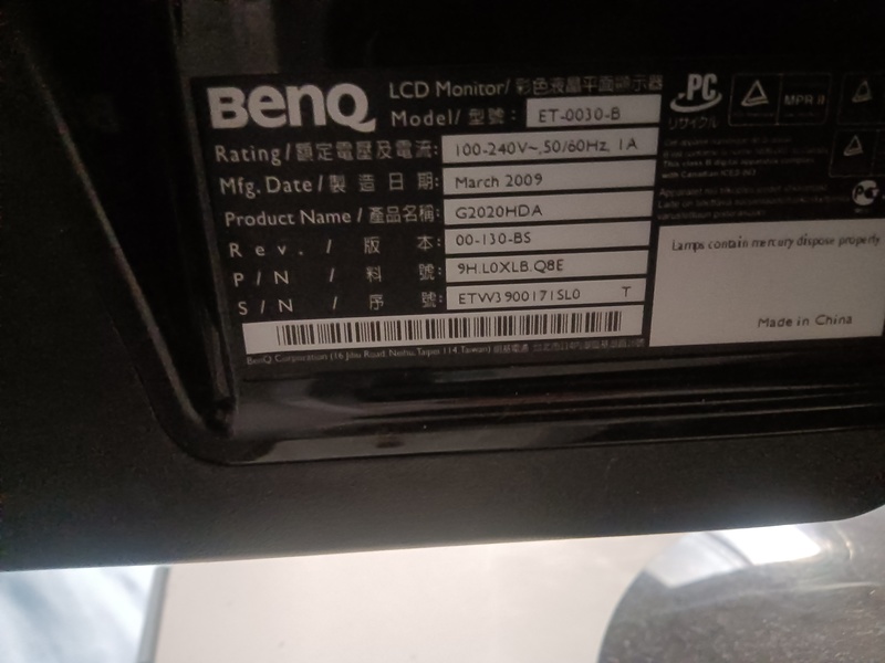 Monitores planos benq y lenovo