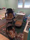 Silla de paseo con barra de sujeción, capazo y maxicosi marca Chicco
