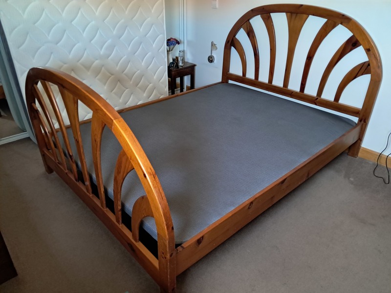 Cama de matrimonio ancho 140